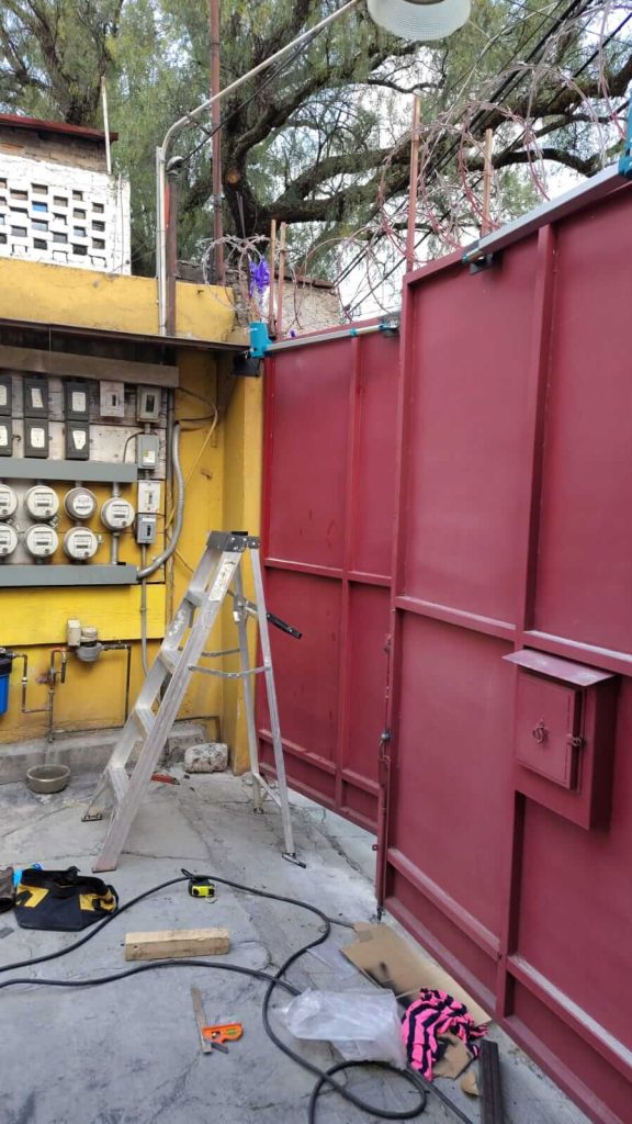 mantenimiento puertas electricas cdmx